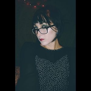 Meet your Posher, Loren